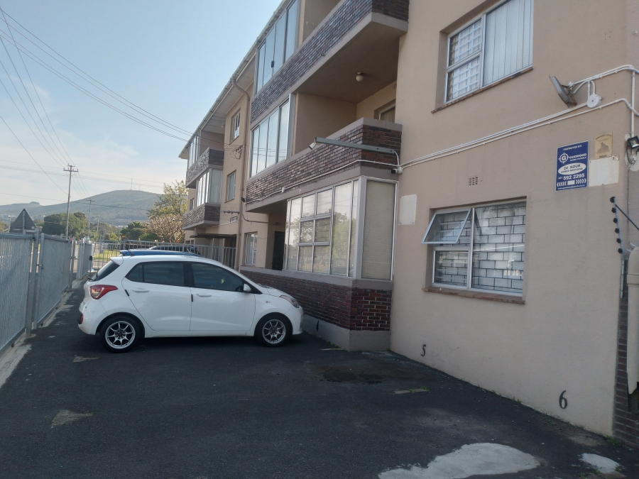 1 Bedroom Property for Sale in Fairfield Estate Western Cape